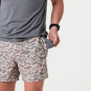 Burlebo Classic Deer Camo - Grey Pocket Everyday Shorts - 7” Inseam